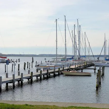 Am Salzhaff Nur 100 Meter Vom Entfernt Mit Balkon Διαμέρισμα Rerik