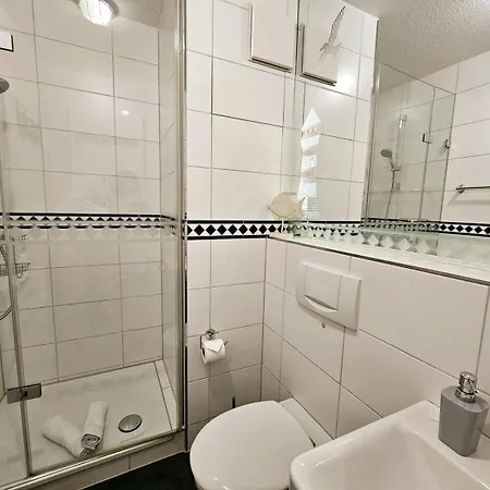 Διαμέρισμα Am Salzhaff Nur 100 Meter Vom Entfernt Mit Balkon