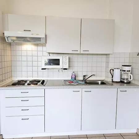 Am Salzhaff Nur 100 Meter Vom Entfernt Mit Balkon * Rerik