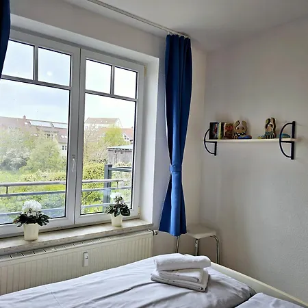 Am Salzhaff Nur 100 Meter Vom Entfernt Mit Balkon Appartement